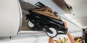 Poussette qui passe en bagage cabine dans toutes les compagnies aeriennes