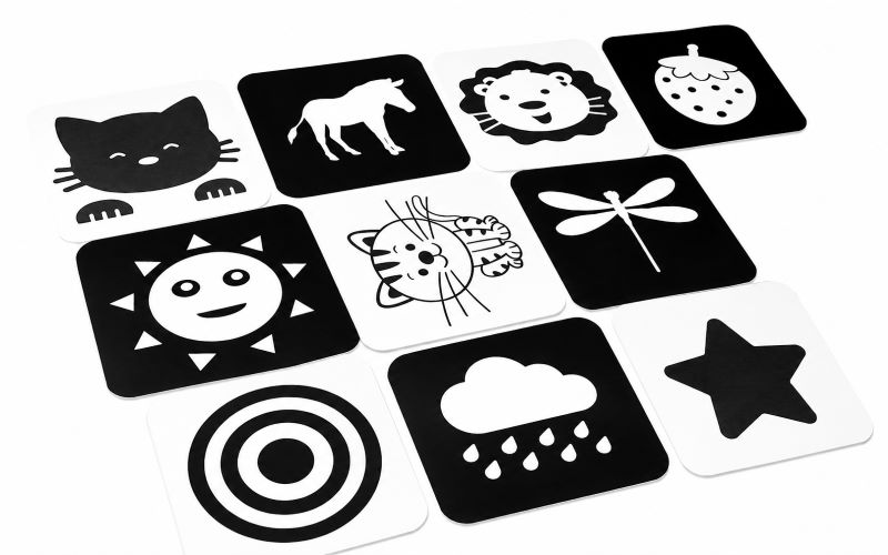 jouets montessori 3 mois cartes noir et blanc pour stimuler bébé