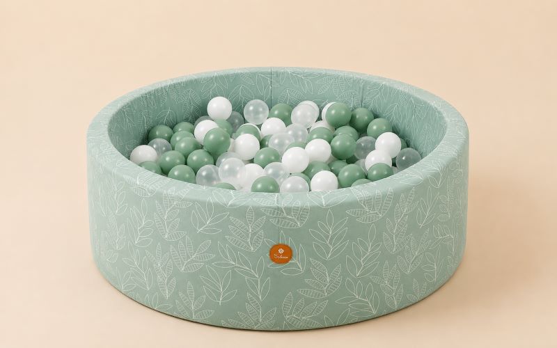 Piscine à balles pour bébé de 1 an favorisant l'éveil sensoriel